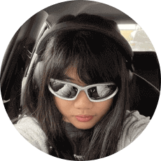 Mika Profile Picture